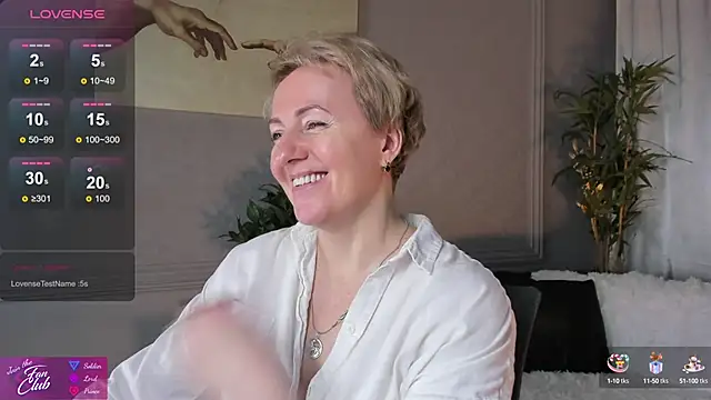 Nika Smit online show from February 9, 8:11 am