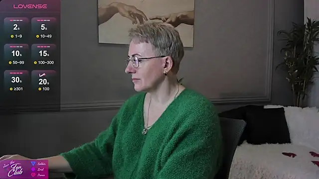 Nika Smit online show from February 15, 5:30 am