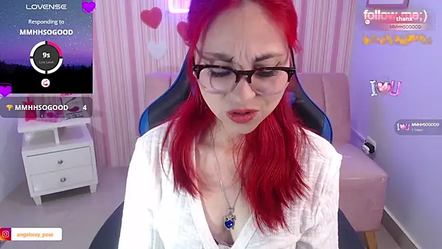 Snapshot of abril_ch_ chatting on March 12, 10:48 am abril ch online show from March 12, 10:48 am