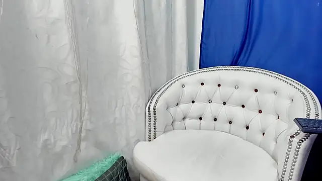 Snapshot of Analia18_ chatting on January 17, 3:00 pm Analia18 online show from January 17, 3:00 pm