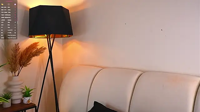 Snapshot of EngelCoyner chatting on September 21, 5:31 am EngelCoyner online show from September 21, 5:31 am