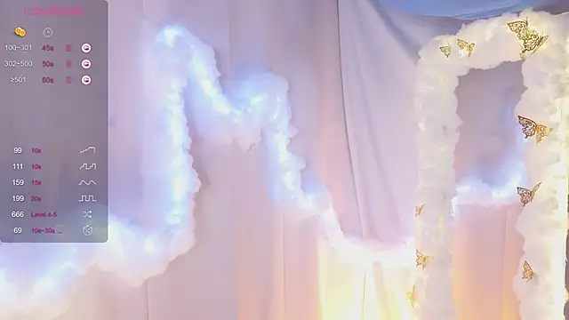 AlisiaSpinnet  online show from February 7, 10:19 am