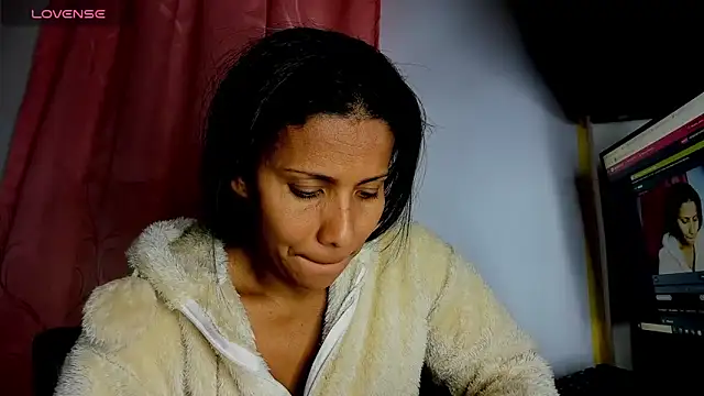 Snapshot of Nenita_Hot_ chatting on September 10, 3:39 am Nenita Hot online show from September 10, 3:39 am