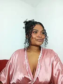 Snapshot of gianna_smith chatting on October 9, 5:16 am gianna smith online show from October 9, 5:16 am