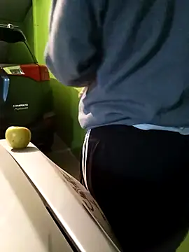 TheDoggyAss online show from December 20, 3:47 am