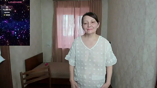 elis gabbi online show from March 11, 6:43 am