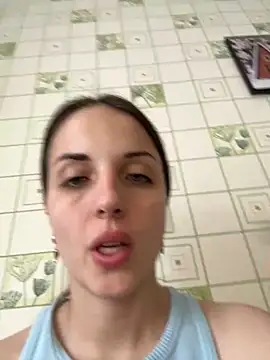 AmiLavs online show from December 21, 11:22 am