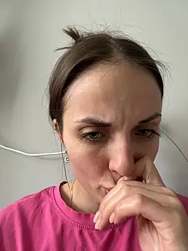 AmiLavs online show from February 17, 11:55 am