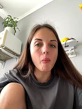 AmiLavs online show from October 21, 7:09 am