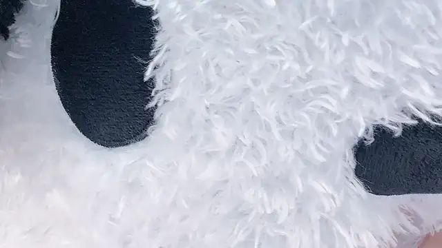 chloe-01 online show from March 13, 4:05 am