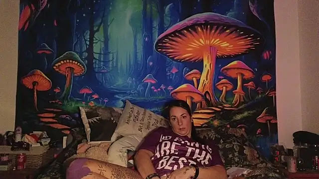 tattoomilf86 online show from February 11, 7:59 pm