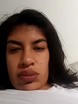 Snapshot of Anamaria-24 chatting on March 4, 1:06 pm Anamaria-24 online show from March 4, 1:06 pm