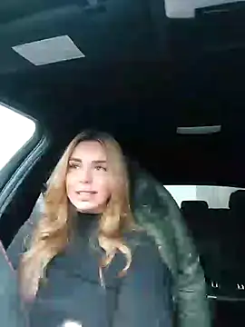 Snapshot of Gabriella_Hot_ chatting on March 5, 2:03 am Gabriella Hot online show from March 5, 2:03 am