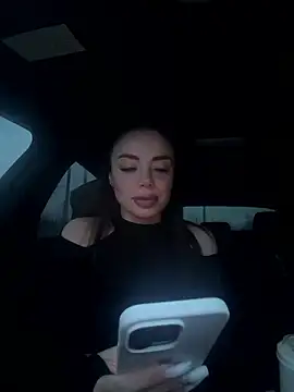 Snapshot of Gabriella_Hot_ chatting on January 9, 2:03 am Gabriella Hot online show from January 9, 2:03 am