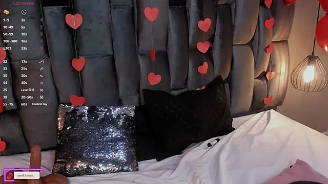 Snapshot of Lorena_Vieira_ chatting on February 13, 2:12 am Lorena Vieira online show from February 13, 2:12 am