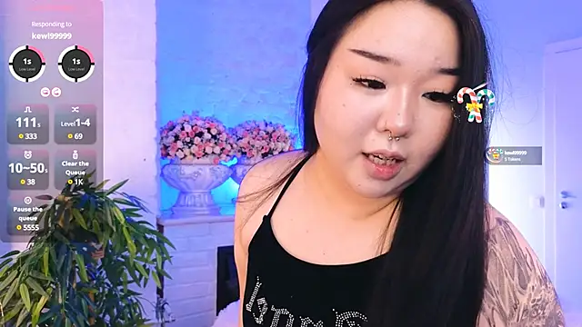 Snapshot of mei_honey_ chatting on March 6, 3:13 pm mei honey  online show from March 6, 3:13 pm