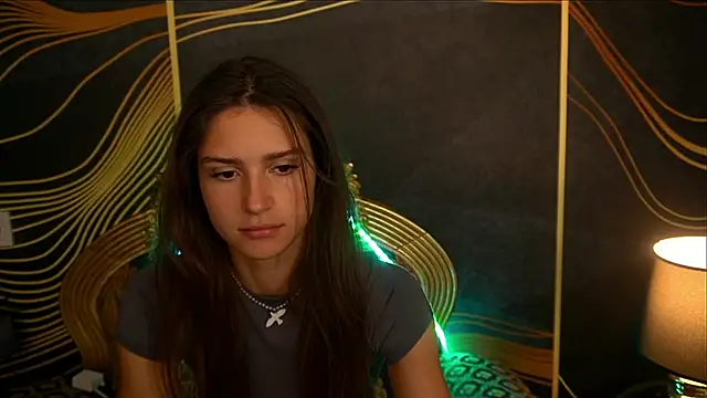 ValeryRoyale online show from March 8, 8:55 am