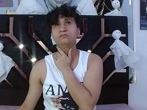 Snapshot of Im_Milan_Rs chatting on October 22, 7:02 pm Im Milan Rs online show from October 22, 7:02 pm