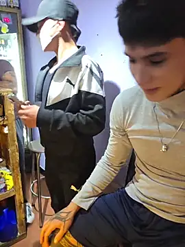 Snapshot of christangel_96_ chatting on February 9, 2:04 am christangel 96 online show from February 9, 2:04 am