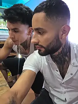 Snapshot of christangel_96_ chatting on February 19, 11:23 pm christangel 96 online show from February 19, 11:23 pm