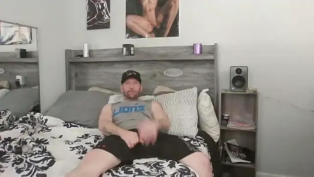 Edward LongCock online show from December 22, 3:11 pm