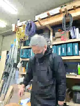 da--------i online show from February 15, 8:33 am