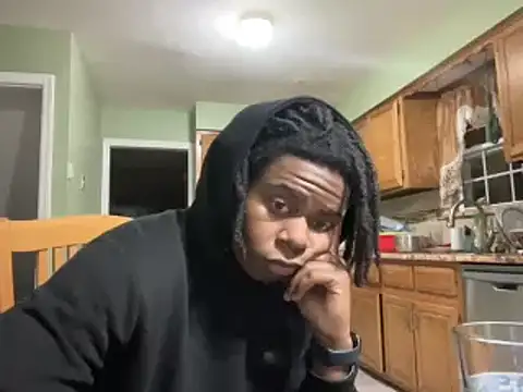 Snapshot of tokenkingtn chatting on March 17, 3:36 am tokenkingtn online show from March 17, 3:36 am