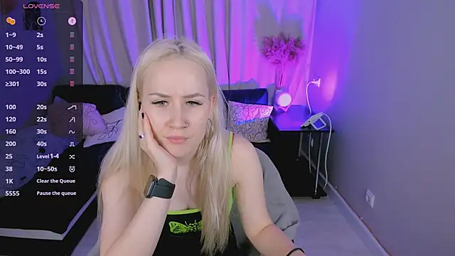 Bunny  of love online show from January 24, 1:47 pm