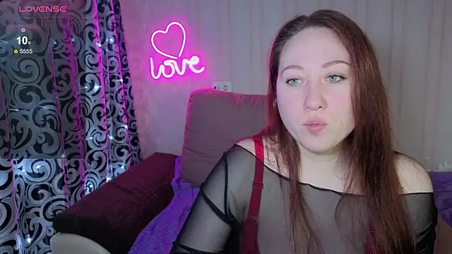 KellyCrystall online show from January 11, 9:25 am