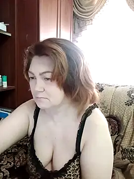 Madame-Butterfly online show from March 13, 2:27 am