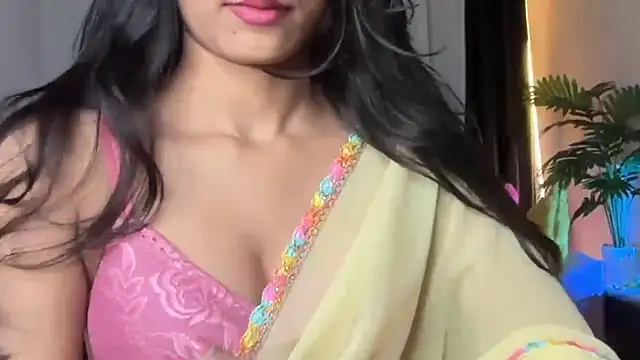 Snapshot of sexy_m23 chatting on November 15, 6:26 pm sexy m23 online show from November 15, 6:26 pm