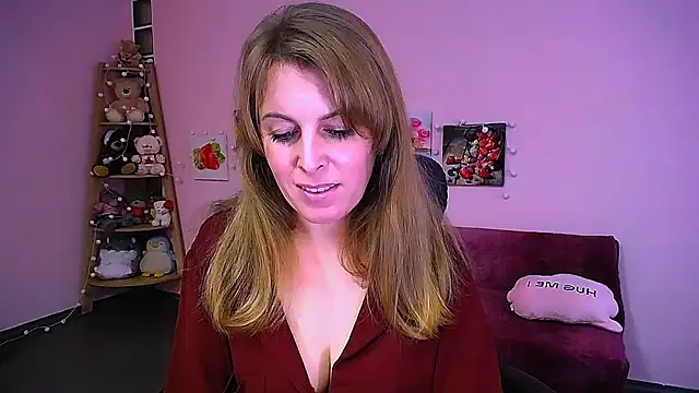 Hot Milady online show from December 18, 8:42 am