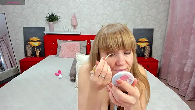 KattyPeachX online show from September 15, 1:27 am