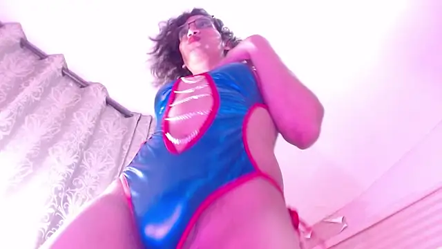 Snapshot of giselle_ocampo chatting on February 8, 1:11 am giselle ocampo online show from February 8, 1:11 am