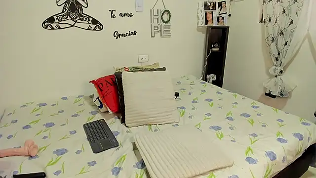 barbaara   online show from October 20, 3:12 pm