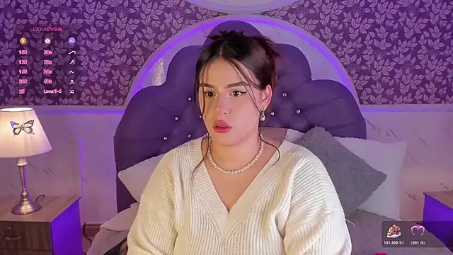 Snapshot of Miamontoya chatting on November 26, 1:45 pm Miamontoya online show from November 26, 1:45 pm