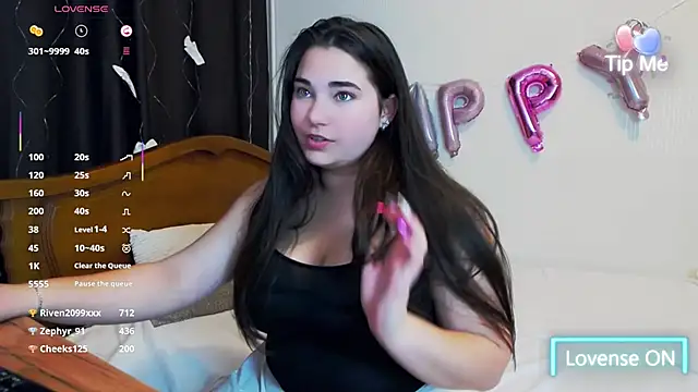 Lillianhot68 online show from March 10, 3:41 pm