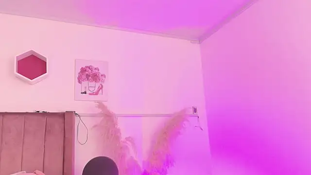 CamiloDoumit online show from October 26, 5:35 am