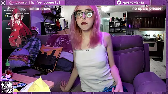 Snapshot of v3n0mb1t3z chatting on November 5, 1:49 am v3n0mb1t3z online show from November 5, 1:49 am