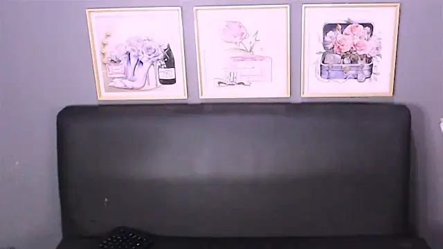 Snapshot of Littleindianmilf chatting on January 9, 2:51 pm Littleindianmilf online show from January 9, 2:51 pm