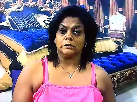 Snapshot of indianCherryPie chatting on November 12, 5:19 am indianCherryPie online show from November 12, 5:19 am