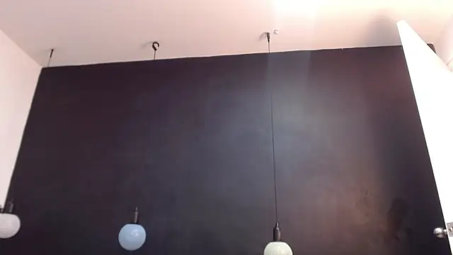 Snapshot of brendamaz chatting on February 8, 6:22 pm brendamaz online show from February 8, 6:22 pm