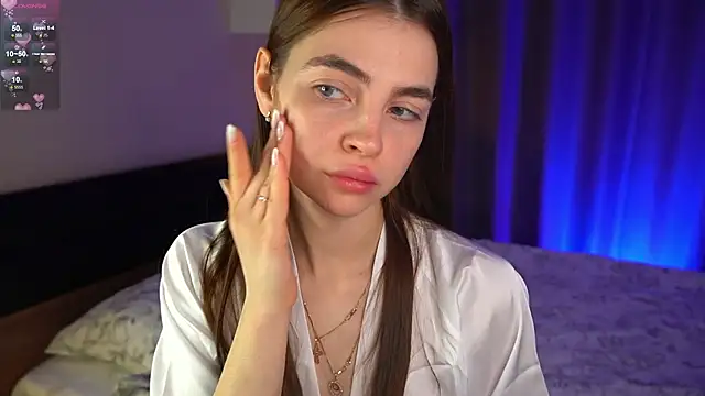 MaryJacksoon online show from February 7, 7:50 am