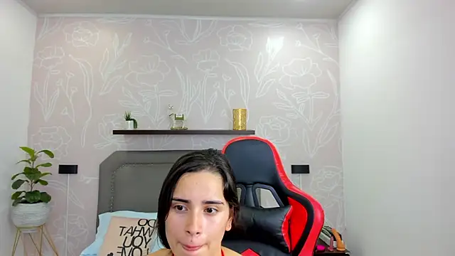 angelica dymond online show from February 12, 7:02 pm