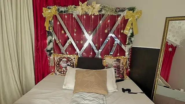 MicaelaHot  online show from December 1, 3:11 am