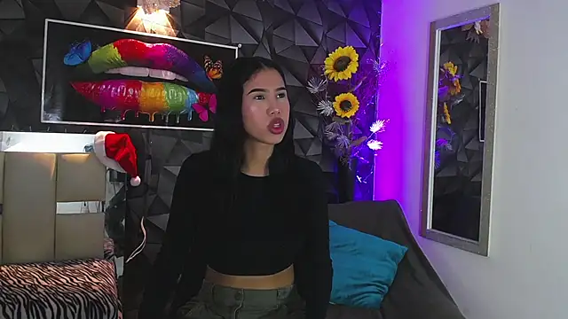 Snapshot of ava_jhonsson chatting on December 13, 3:21 pm ava jhonsson online show from December 13, 3:21 pm