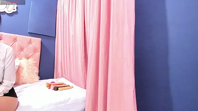 Cindy milf online show from January 13, 4:50 am