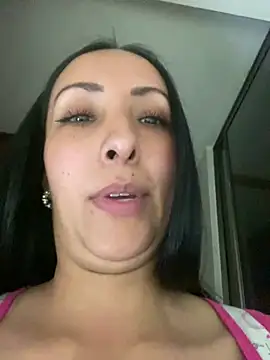 yaralyminjo2 online show from January 22, 11:53 pm