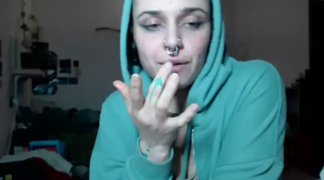 Snapshot of kinkyspirali chatting on February 10, 10:51 pm kinkyspirali online show from February 10, 10:51 pm