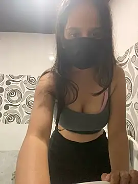 Snapshot of Pie066_ chatting on December 19, 3:52 pm Pie066  online show from December 19, 3:52 pm